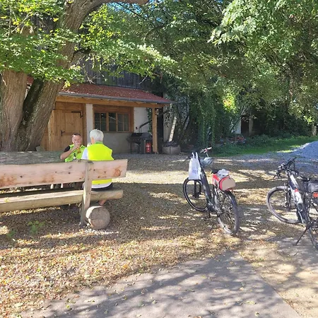 Biohof Hausberg Bed & Breakfast