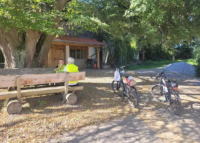 Biohof Hausberg Bed & Breakfast