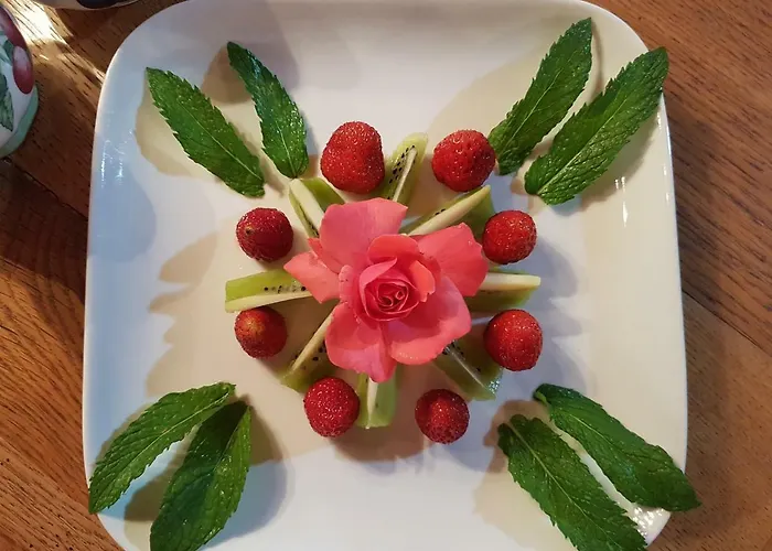 Biohof Hausberg Bed & Breakfast